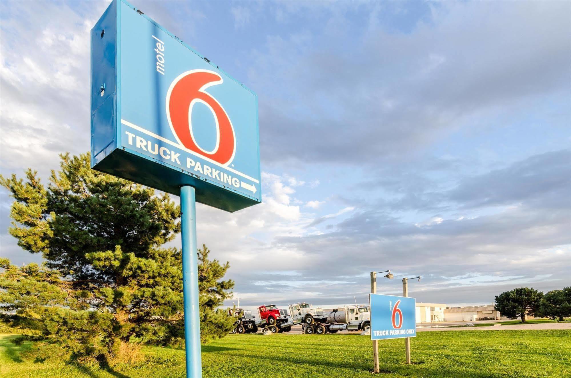 Motel 6-York, Ne エクステリア 写真