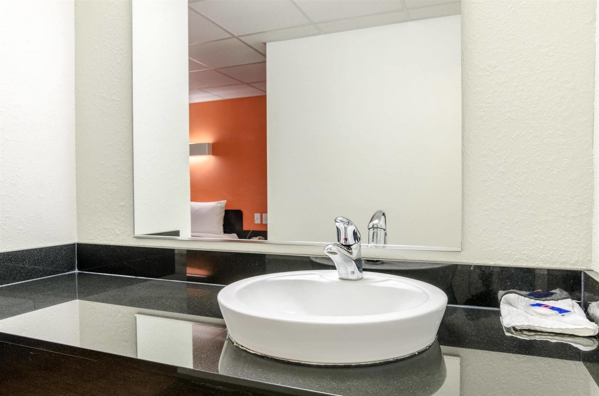 Motel 6-York, Ne エクステリア 写真
